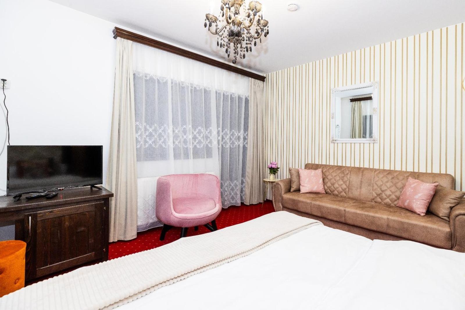 Vila Luca-Hotel Şirnea المظهر الخارجي الصورة