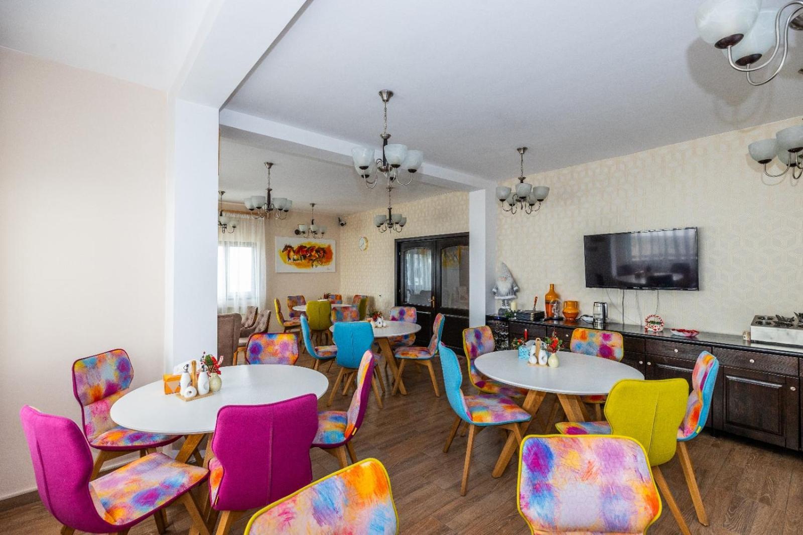 Vila Luca-Hotel Şirnea المظهر الخارجي الصورة
